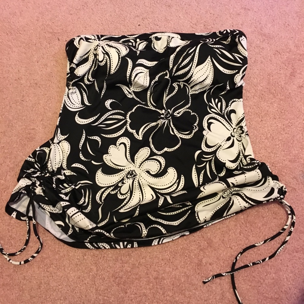 Floral tankini top